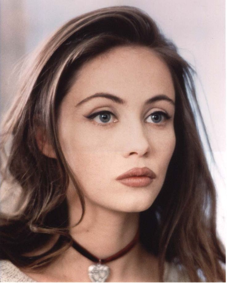 makeup of the 1990s