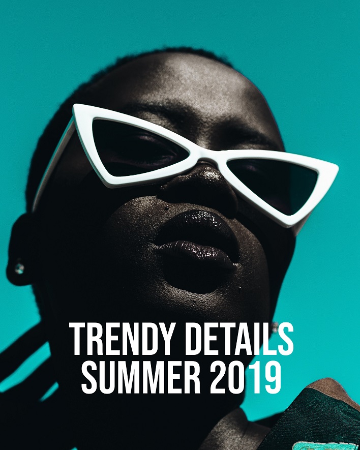 5 Trendy Details Summer 2019 White sunglasses blue background model